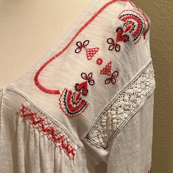 Free People Top - Picture 2 of 9